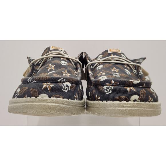 Hey Dude Wally Funk Stars N Skulls Print Shoes Slip On Brown Size 8 Mens